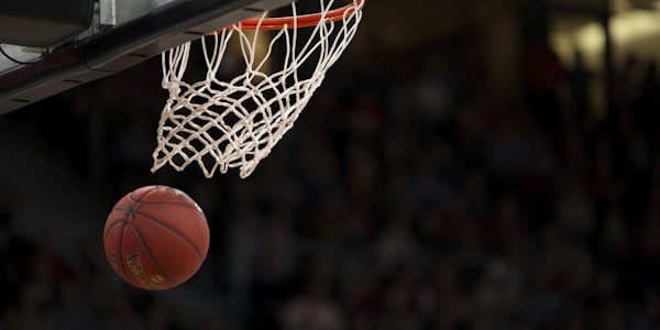 NBA季后赛丹佛掘金队约基奇精彩传球瞬间